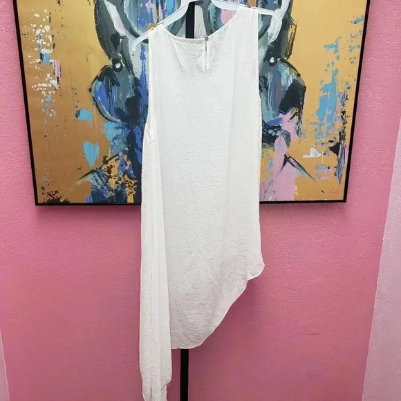 Soft Surroundings Sweeping Tank Size Medium - Picture 2 of 5